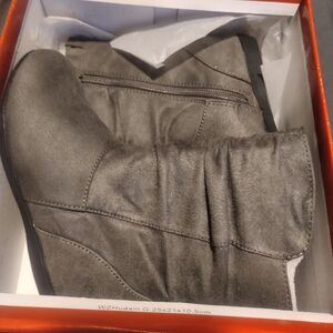 Brand new girl boots size 10